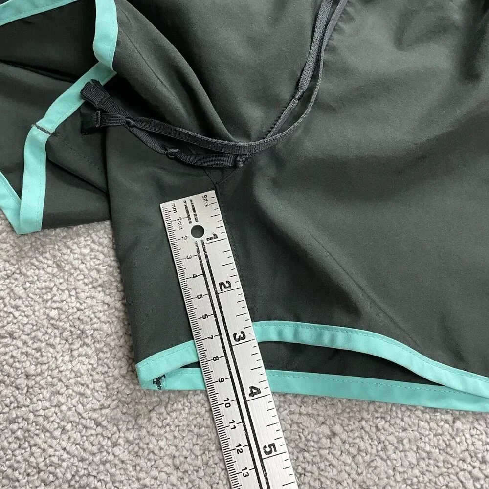 Nike active shorts